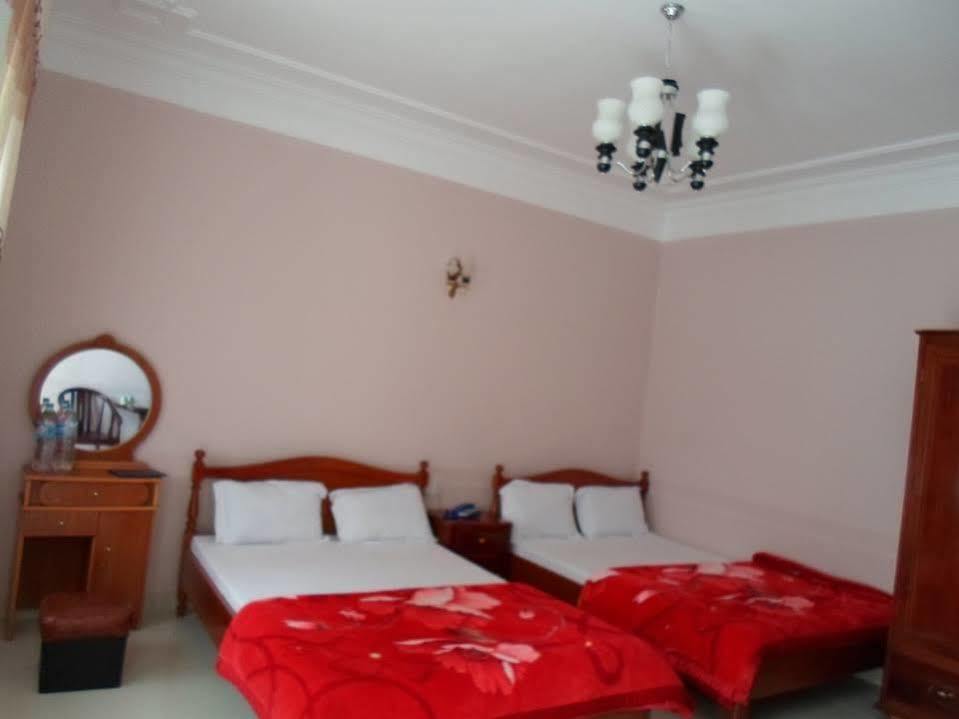 Hong Lan Hotel Da Lat Zewnętrze zdjęcie